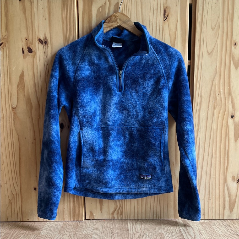 Patagonia Blue Tie-Dye Quarter-Zip Fleece Pullover